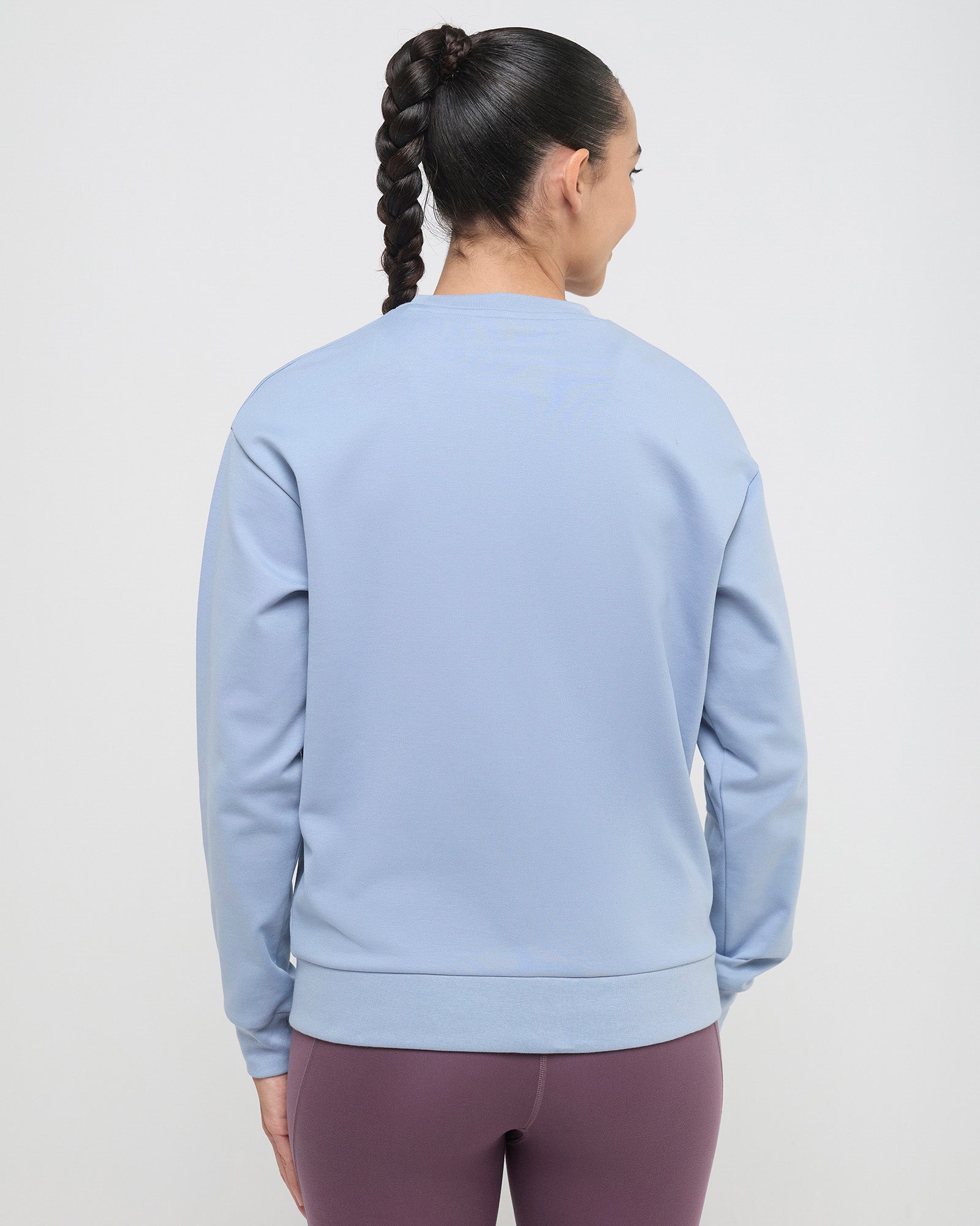 Essential CrewNeck Sweatshirt