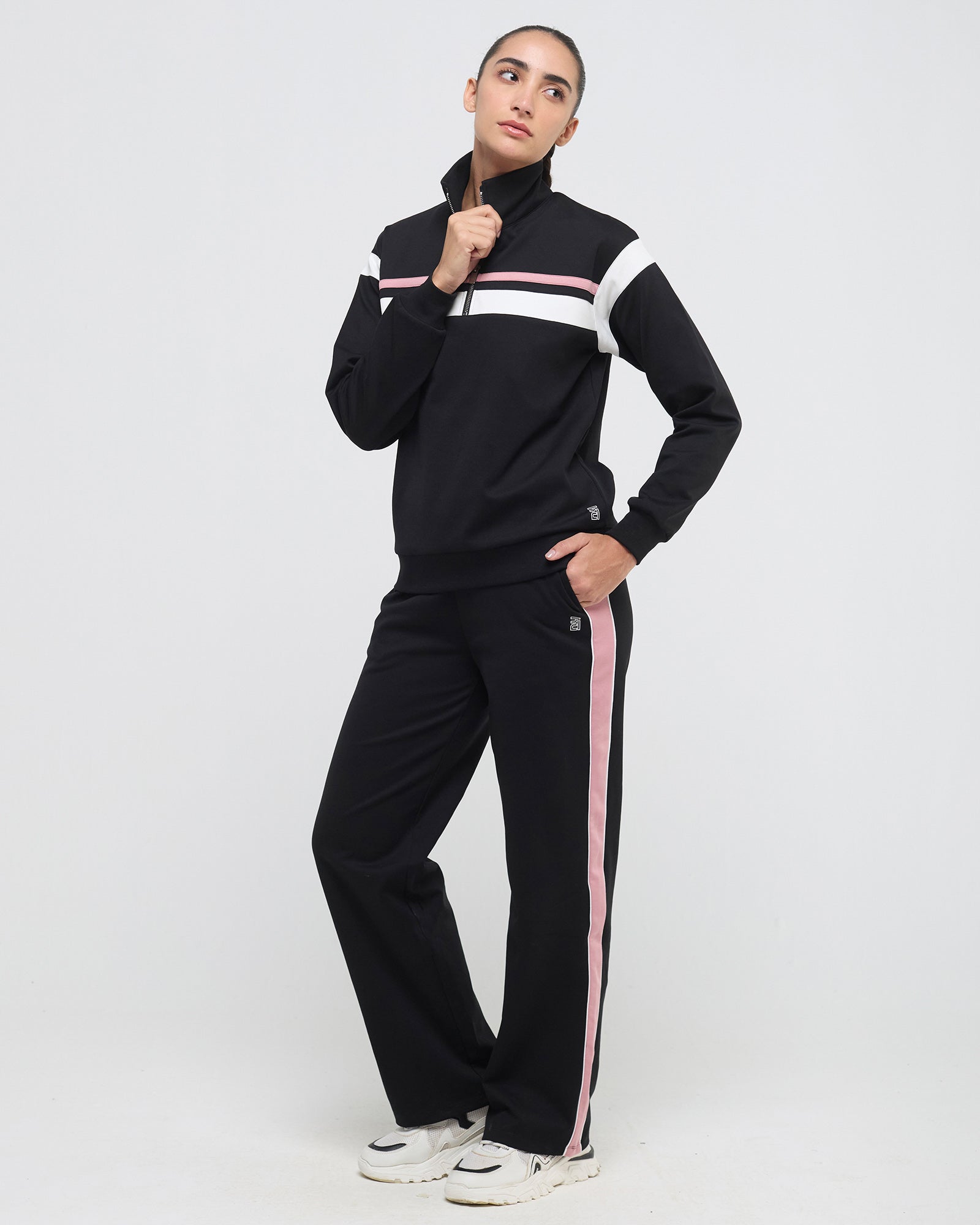 Wave High Neck Sweatshirt