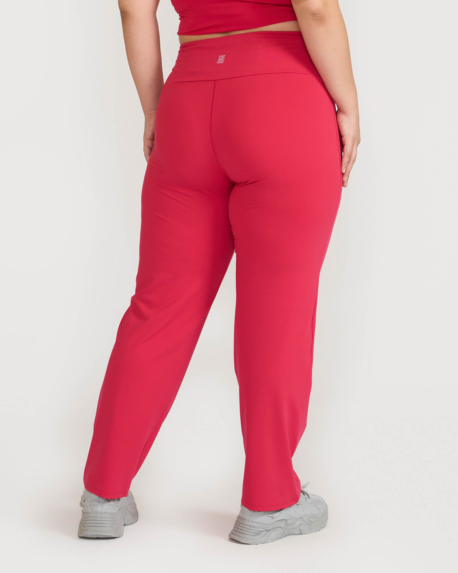 Zen Straight - Fit Pants