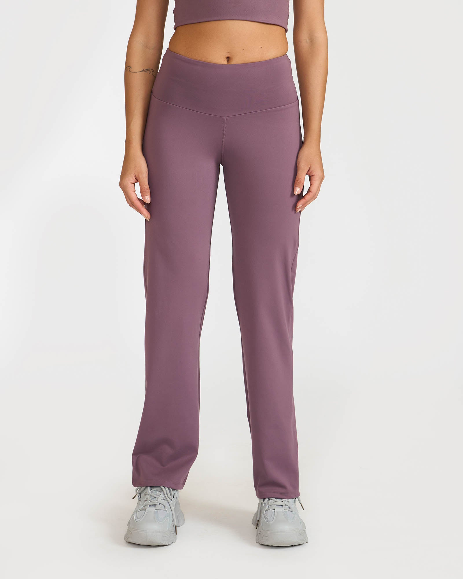 Zen Straight - Fit Pants