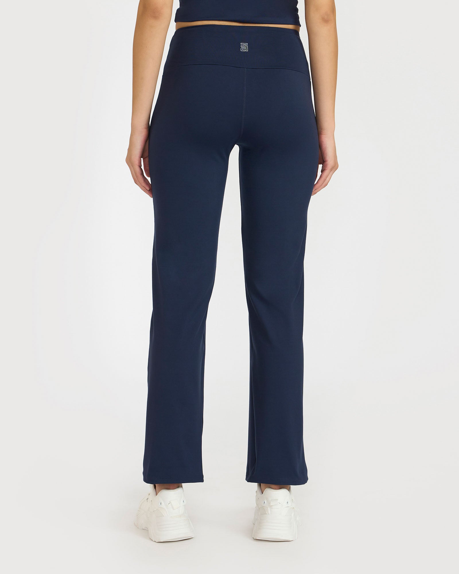 Zen Straight - Fit Pants