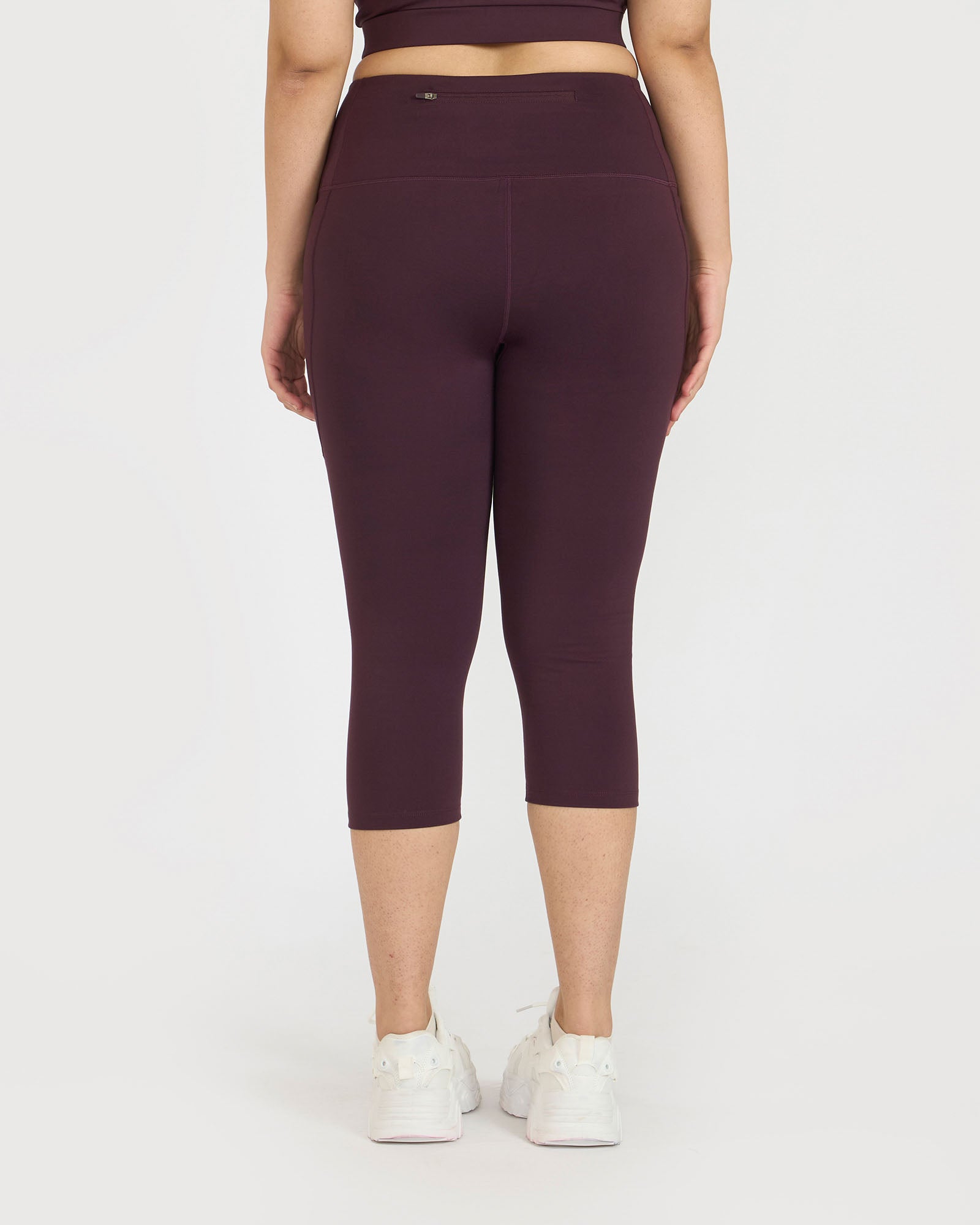 Zen Capris and Round Neck Sports Bra Co-ord Set