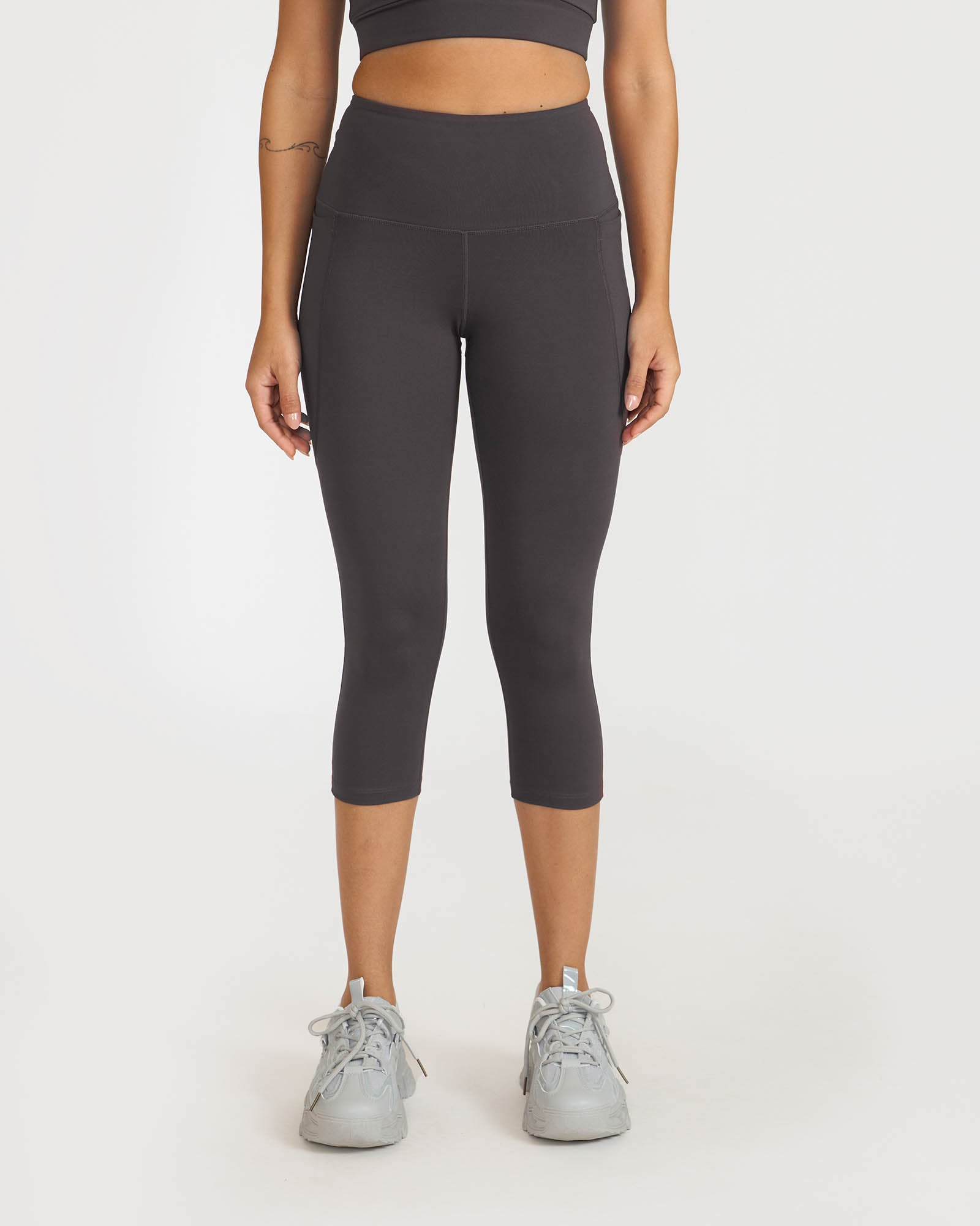 Zen Capris and Round Neck Sports Bra Co-ord Set