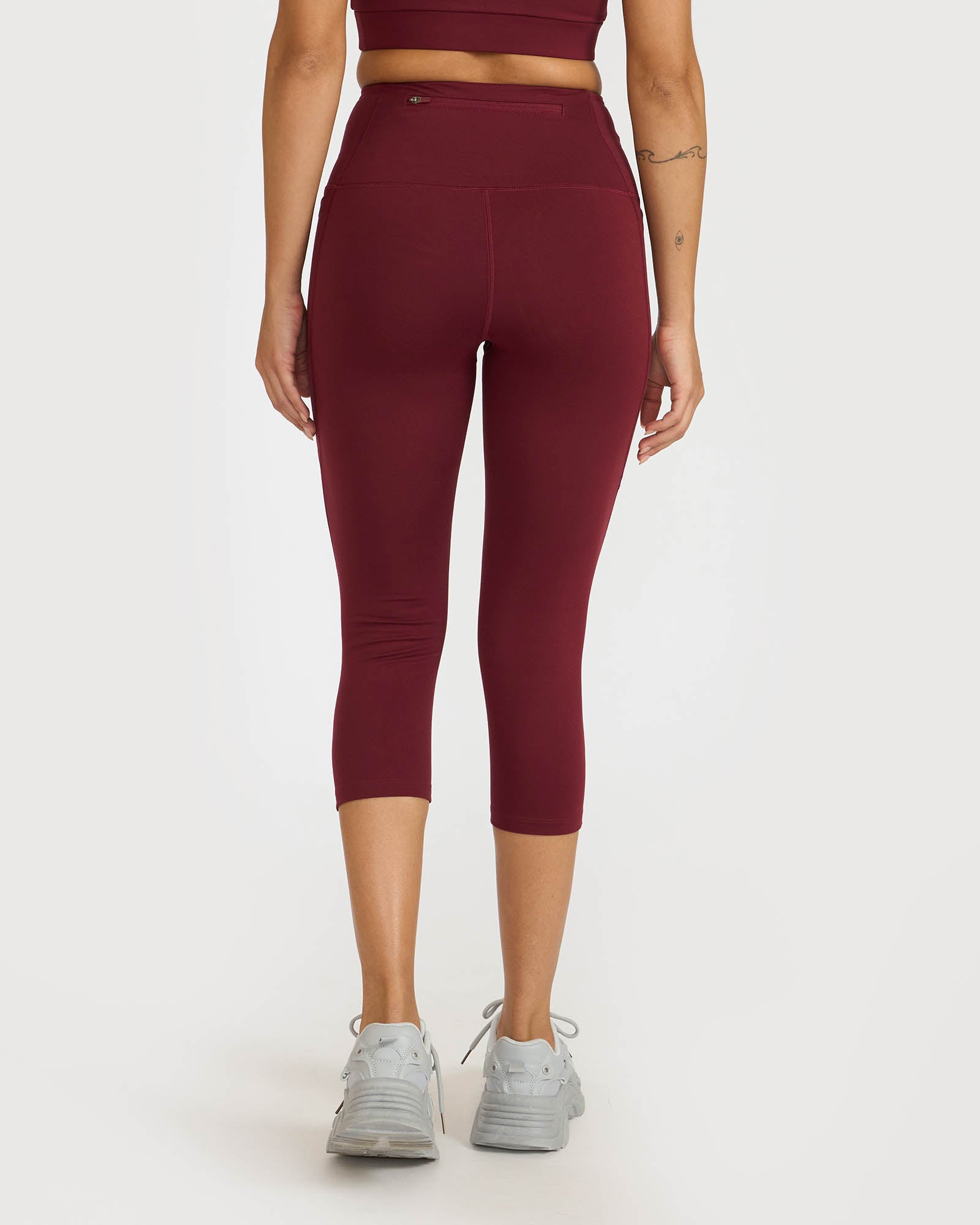 Zen Capris and Round Neck Sports Bra Co-ord Set
