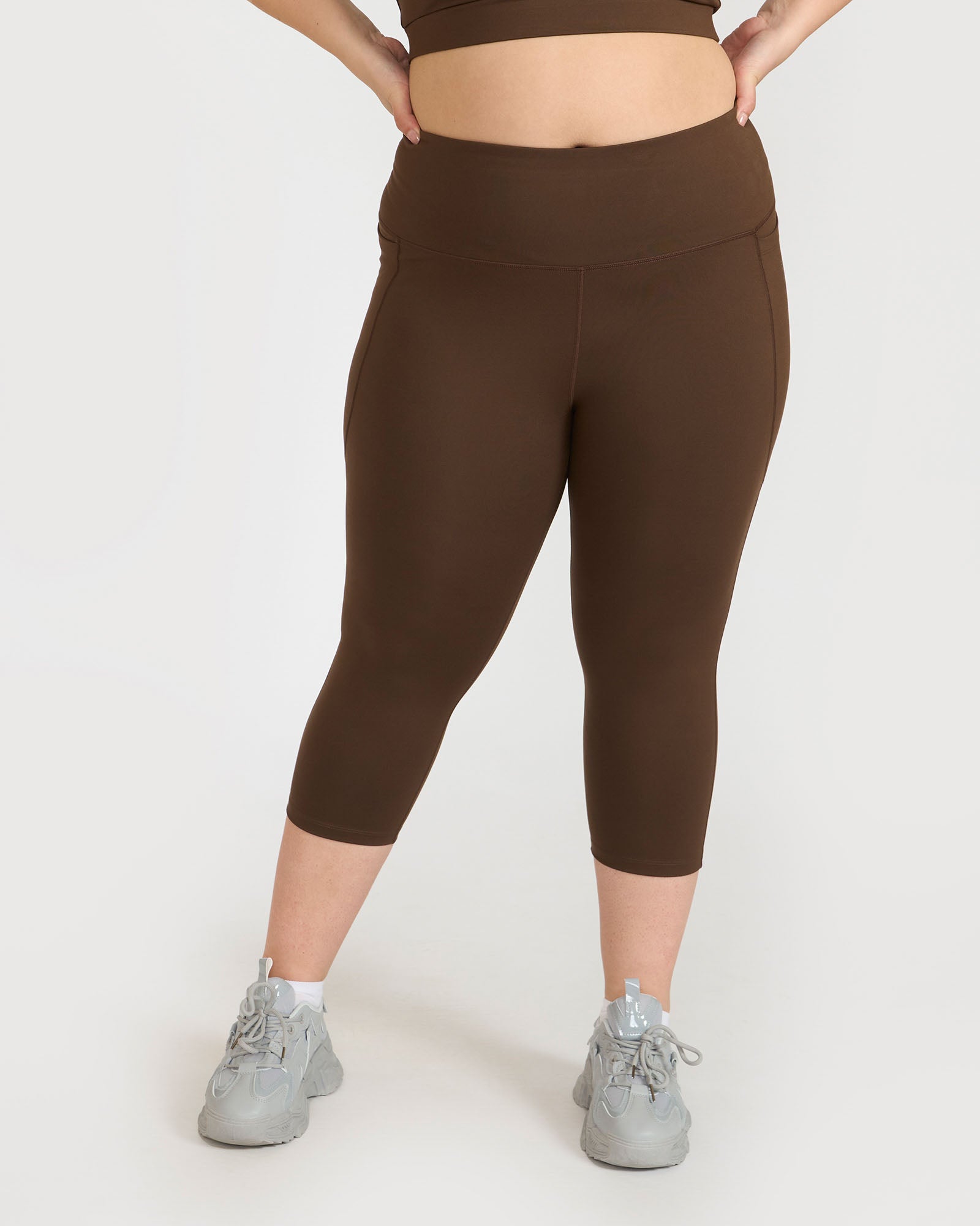 Zen Capris and Round Neck Sports Bra Co-ord Set