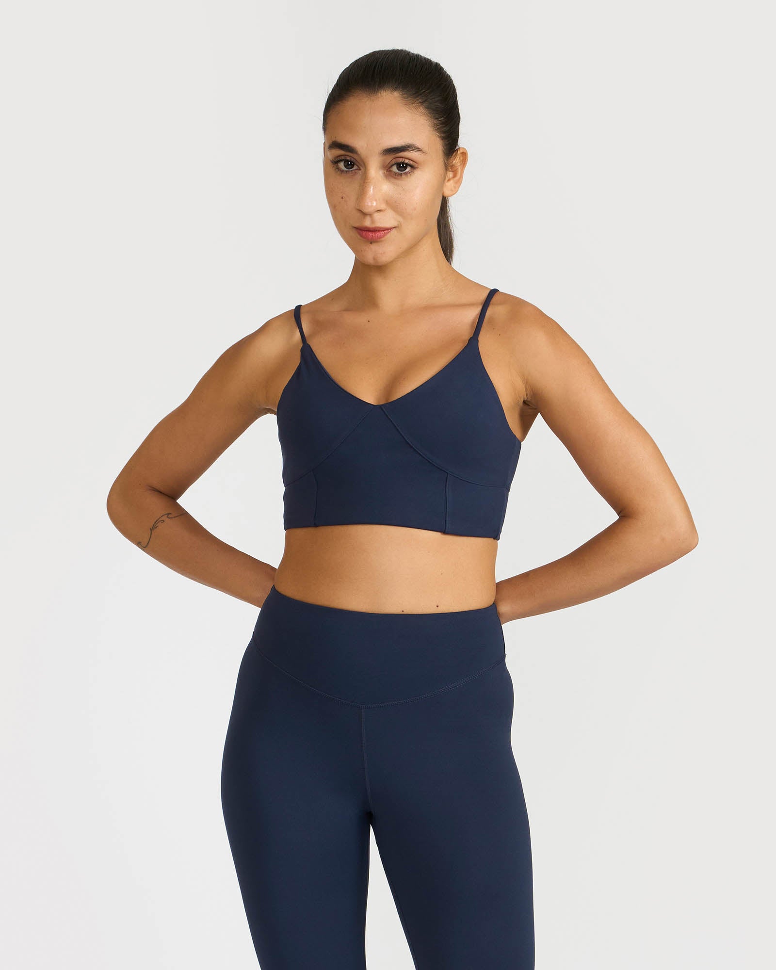 Zen Seamless Leggings and Padded V Neck Sports Bra Co-ord Set