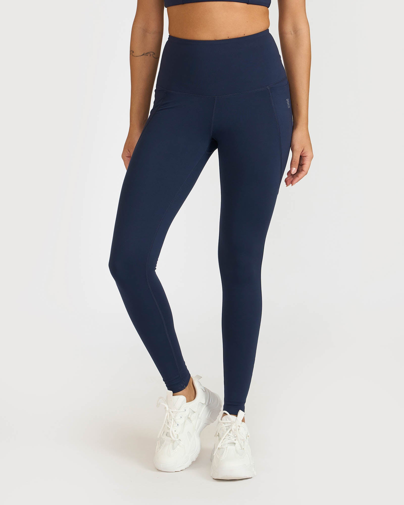 Zen Ankle Length Leggings and Padded V Neck Sports Bra Co-ord Set
