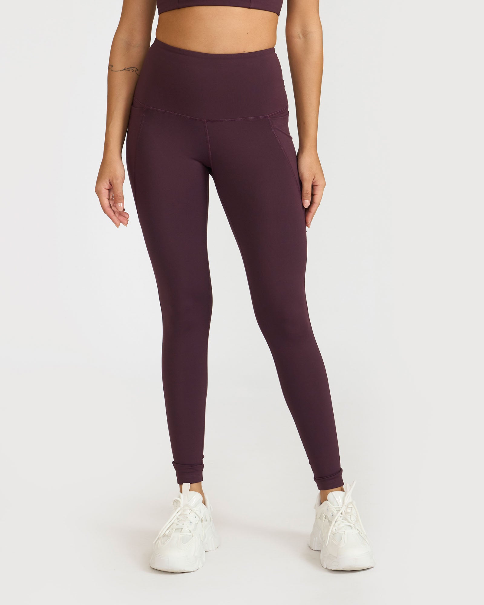 Zen Ankle Length Leggings and Padded V Neck Sports Bra Co-ord Set