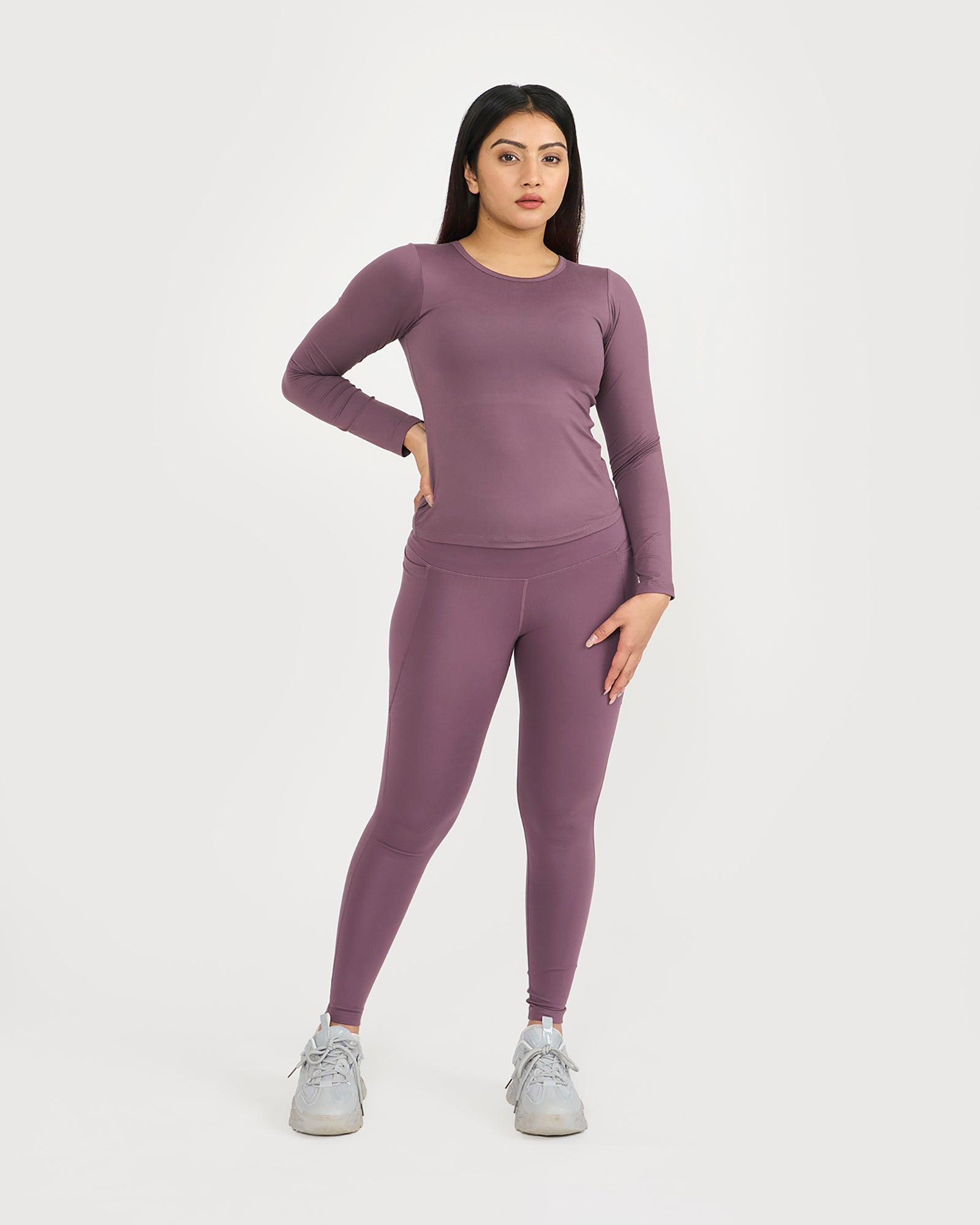 Zen Full Sleeves Top with In-built Sports Bra & Ankle Length Leggings Co-ord Set