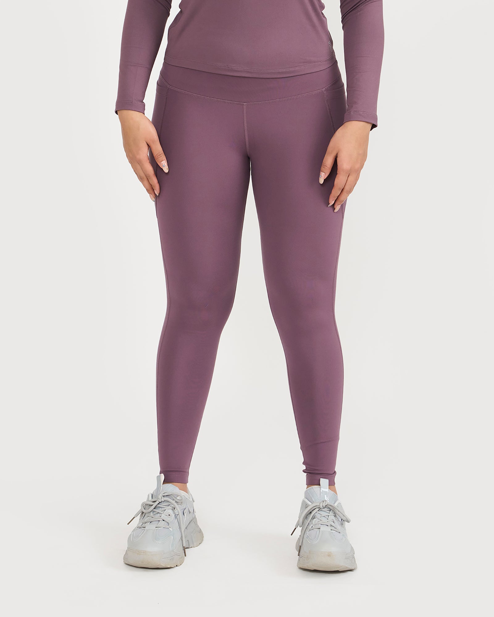 Zen Full Sleeves Top with In-built Sports Bra & Ankle Length Leggings Co-ord Set