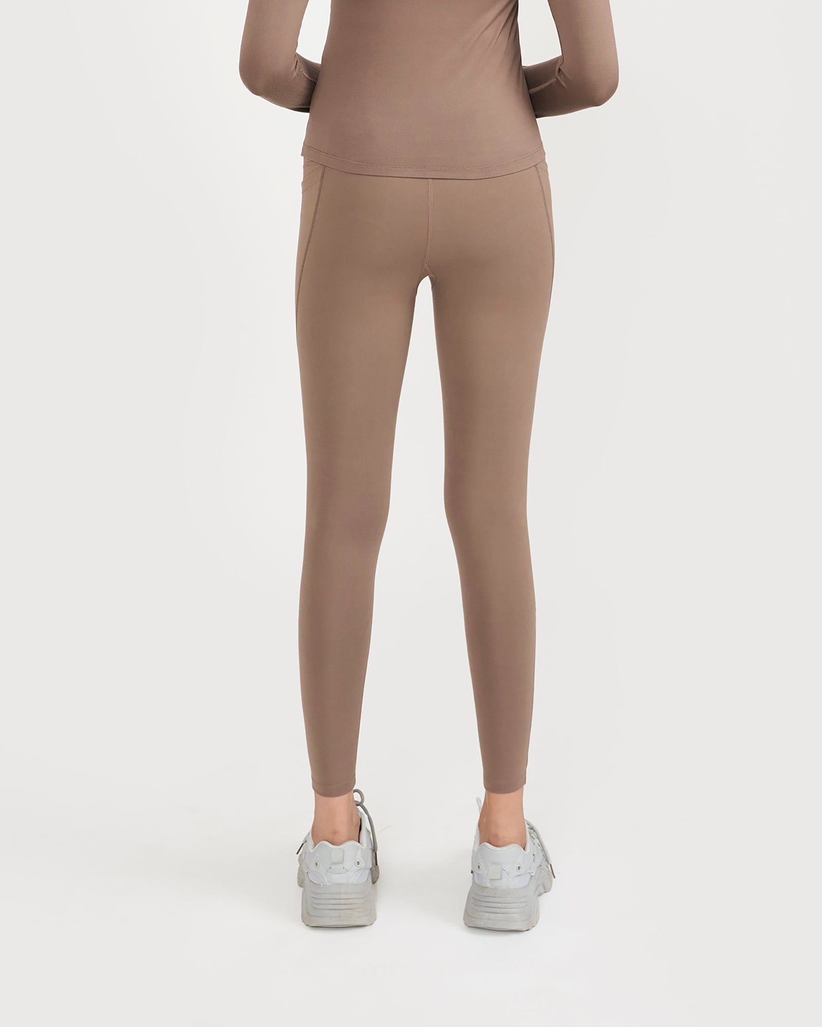 Zen Full Sleeves Top with In-built Sports Bra & Ankle Length Leggings Co-ord Set