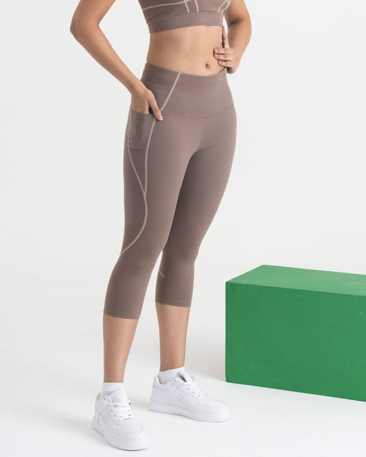 Yin Yang Capris - Mocha Brown