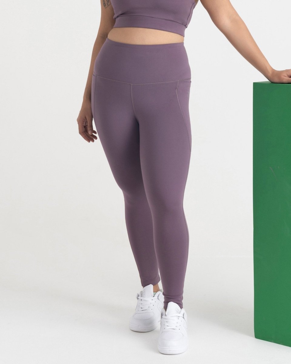 Zen Ankle Length Leggings and Round Neck Sports Bra Co-ord Set