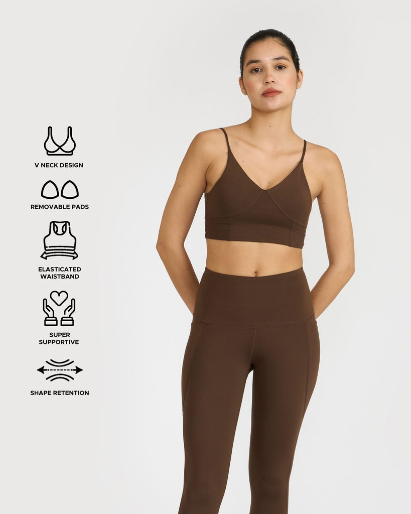 Hunnit Zen Seamless Leggings and Padded V Neck Sports Bra Co-ord Set Zen Seamless Leggings and V Neck Sports Bra Co-ord Set