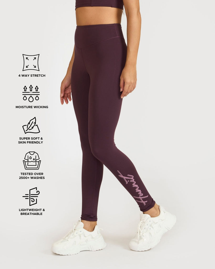 Hunnit Zen Seamless Leggings and V Neck Sports Bra Co-ord Set 