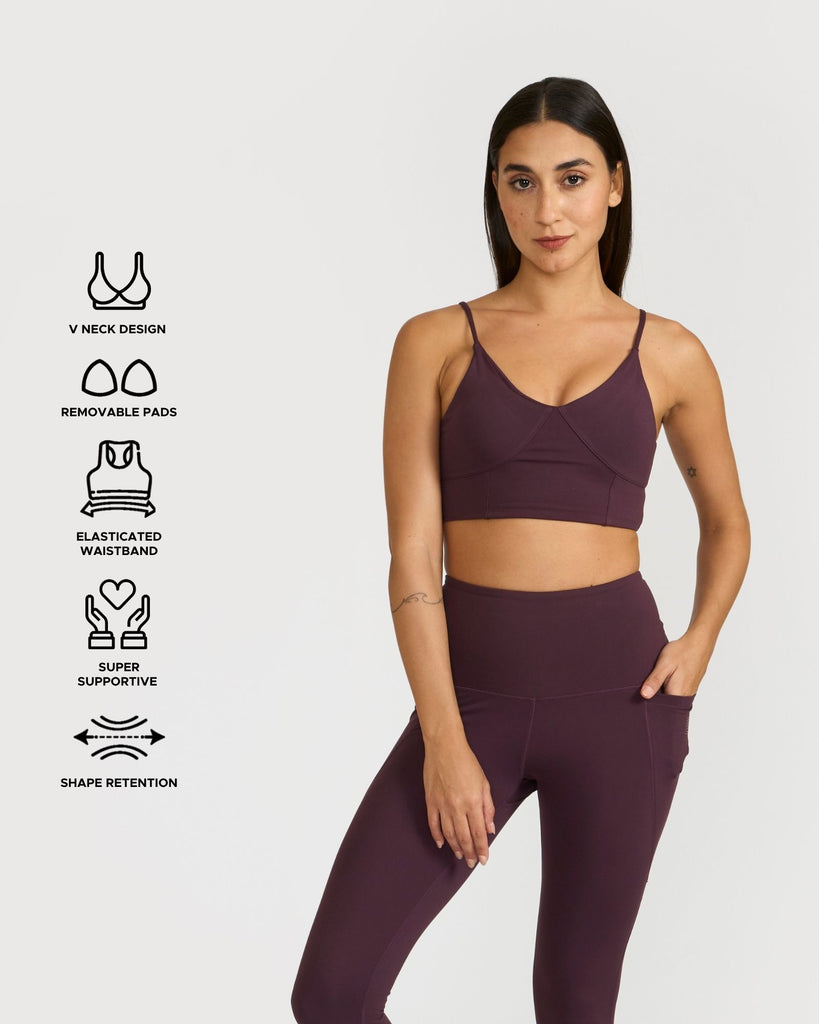 Hunnit Zen Seamless Leggings and Padded V Neck Sports Bra Co-ord Set Zen Seamless Leggings and V Neck Sports Bra Co-ord Set