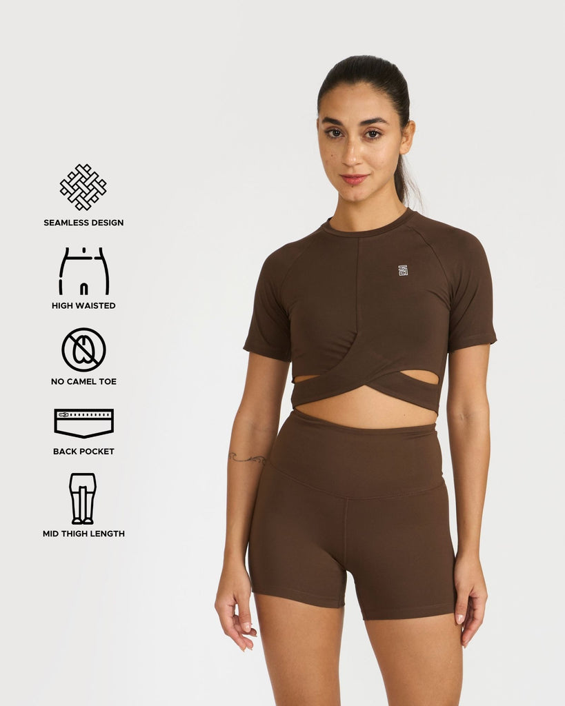 Hunnit Zen Shorts & Front Wrap crop top Co-ord Set Zen Shorts & Front Wrap crop top Co-ord Set