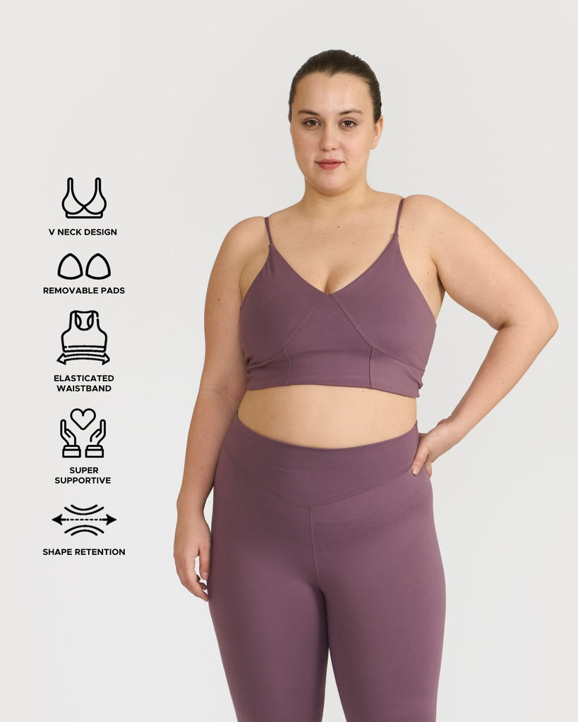 Hunnit Zen Seamless Leggings and V Neck Sports Bra Co-ord Set 