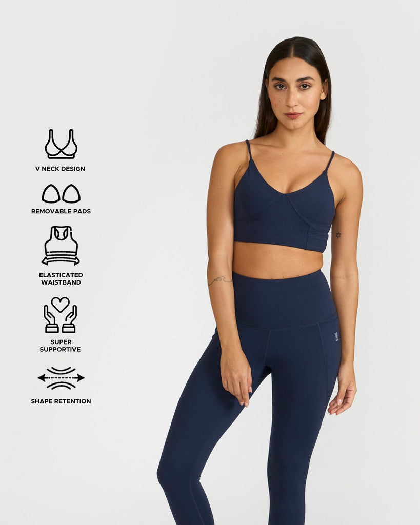 Hunnit Zen Seamless Leggings and Padded V Neck Sports Bra Co-ord Set Zen Seamless Leggings and V Neck Sports Bra Co-ord Set