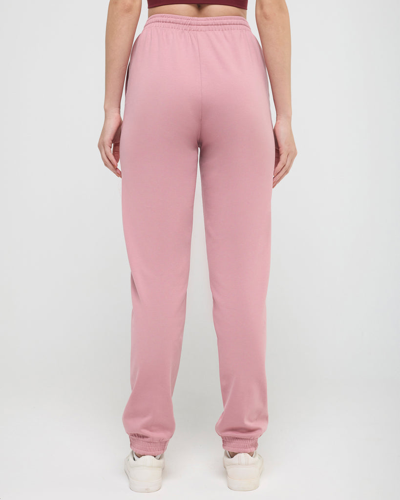 Hunnit Essential CrewNeck Sweatshirt & Joggers co-ord Set Essential CrewNeck Sweatshirt & Joggers co-ord Set