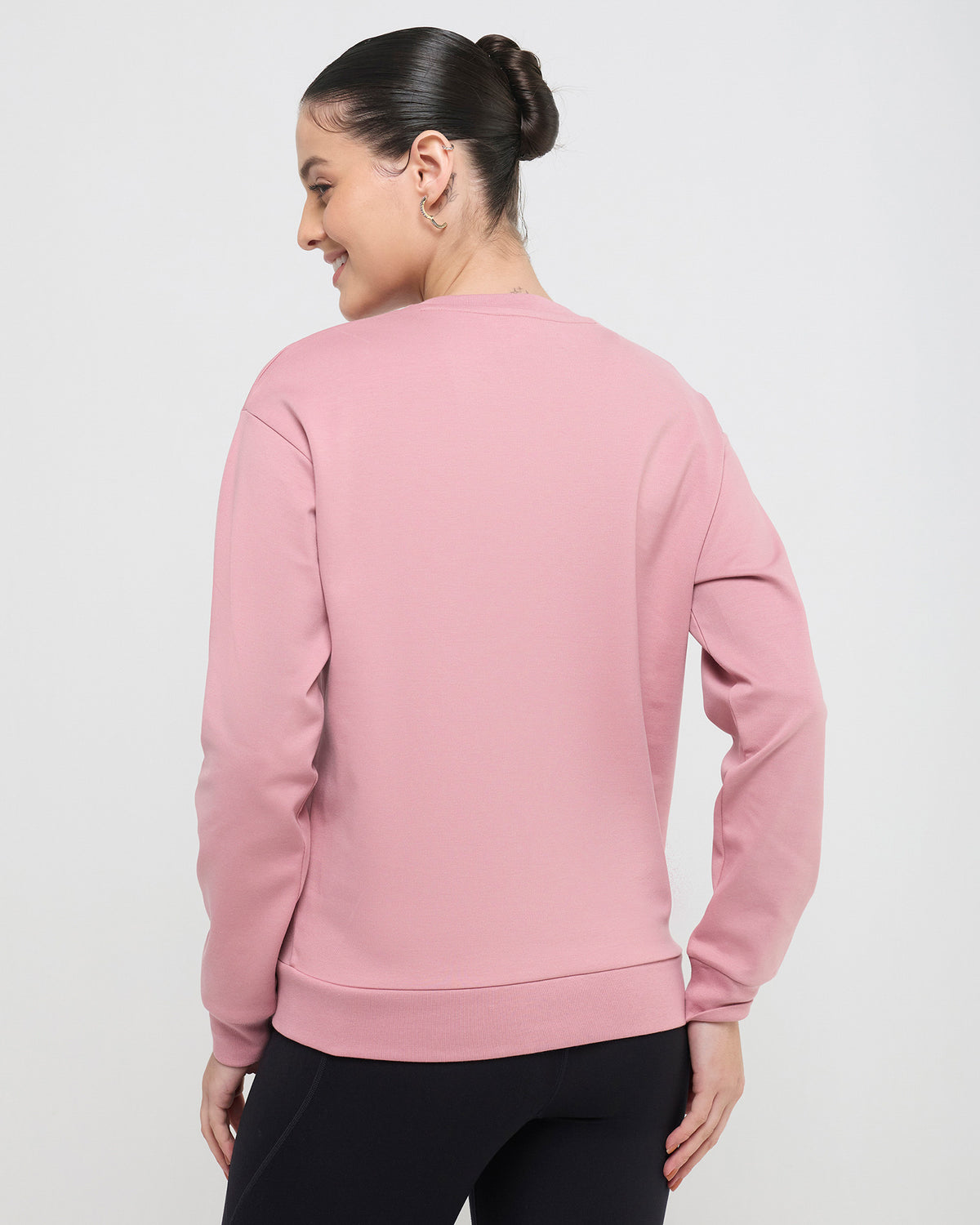 Essential CrewNeck Sweatshirt