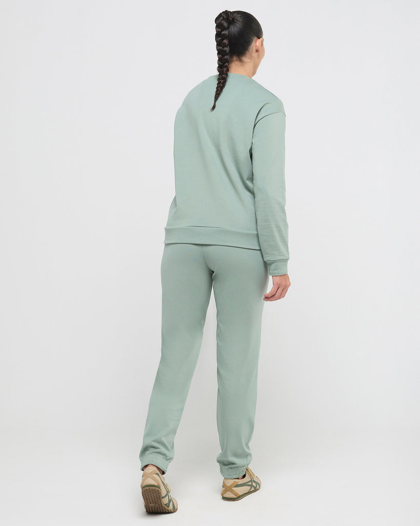 Hunnit Essential CrewNeck Sweatshirt & Joggers co-ord Set Essential CrewNeck Sweatshirt & Joggers co-ord Set