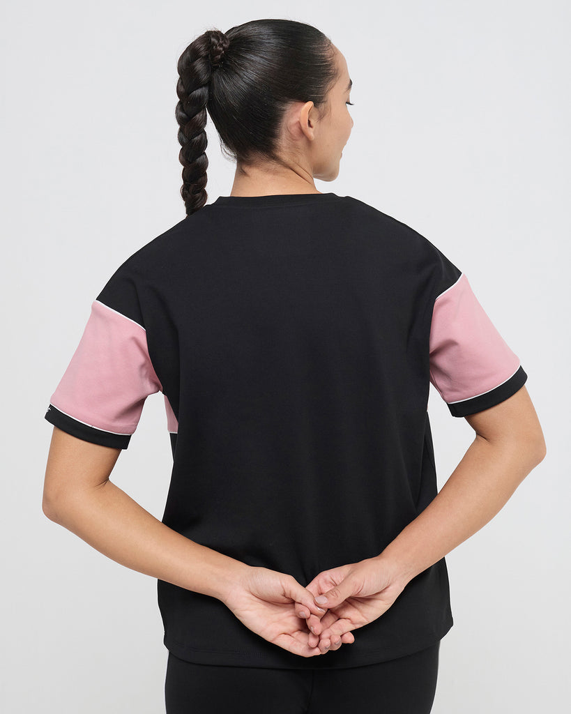 Hunnit Wave CrewNeck Top with Straight Pants Co-ord Set Wave CrewNeck Top with Straight Pants Co-ord Set
