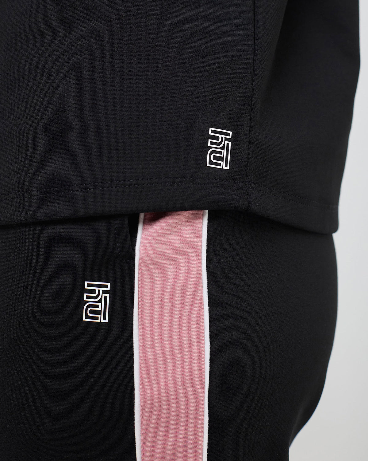 Wave Crewneck Half Sleeve Top