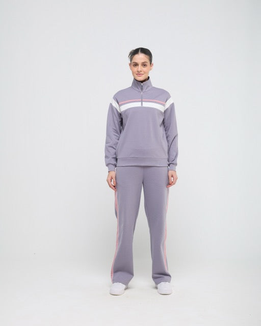 Hunnit Wave High Neck Sweatshirt and Straight Pants Co-ord Set Wave High Neck Sweatshirt and Straight Pants Co-ord Set