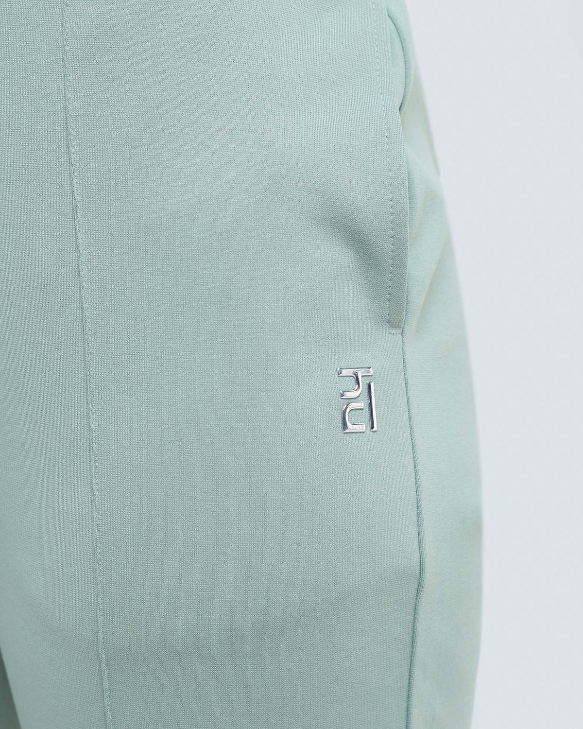 Essential Straight Pants