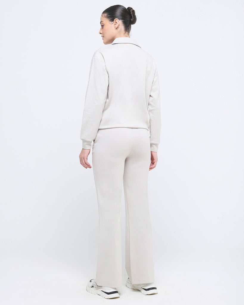 Hunnit Essential Flare Pants 