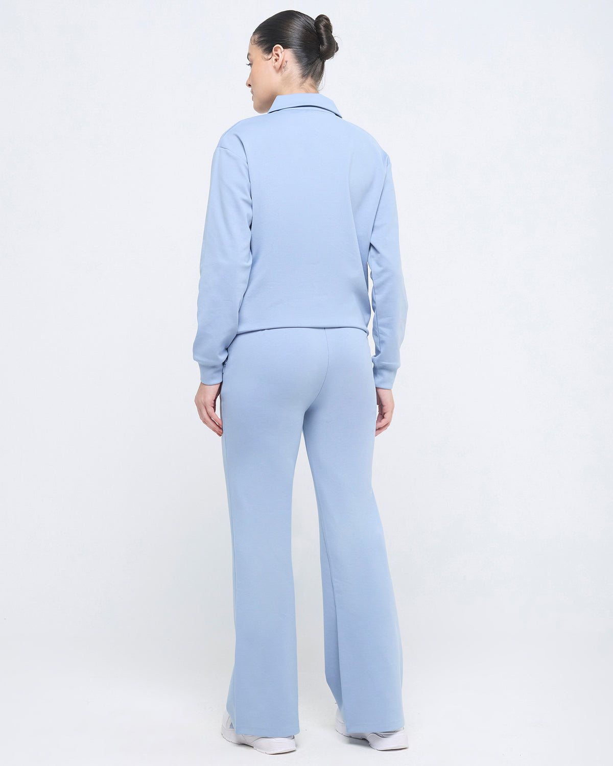 Essential Flare Pants