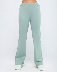 Essential Flare Pants