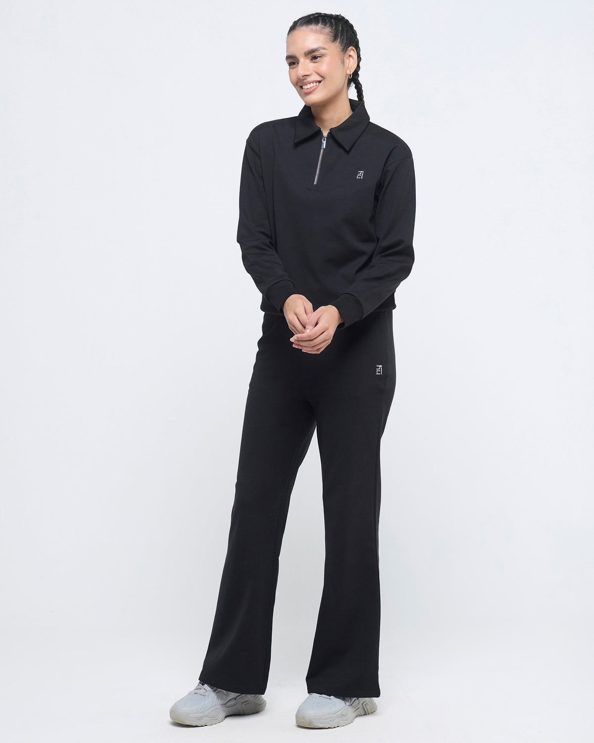 Essential Flare Pants