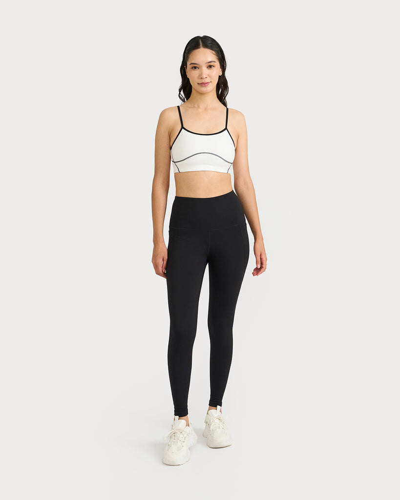 Hunnit Zen Nova Sports Bra & Ankle Length Leggings Co-Ord Set 