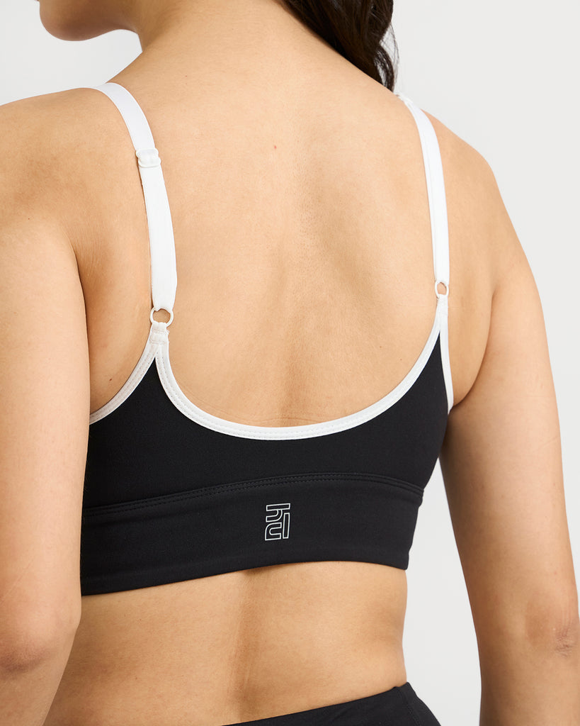 Hunnit Zen Halo Sports Bra & Skorts Co-Ord set 