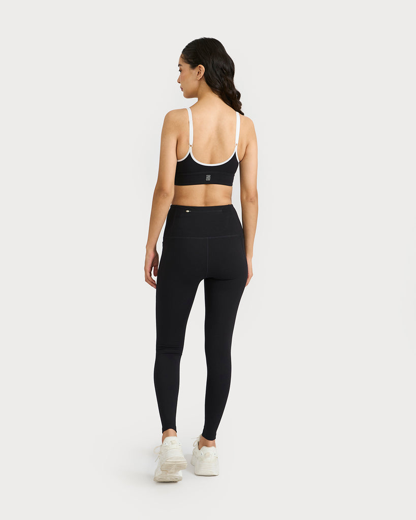 Hunnit Zen Halo Sports Bra & Ankle Length Leggings Co-ord Set 