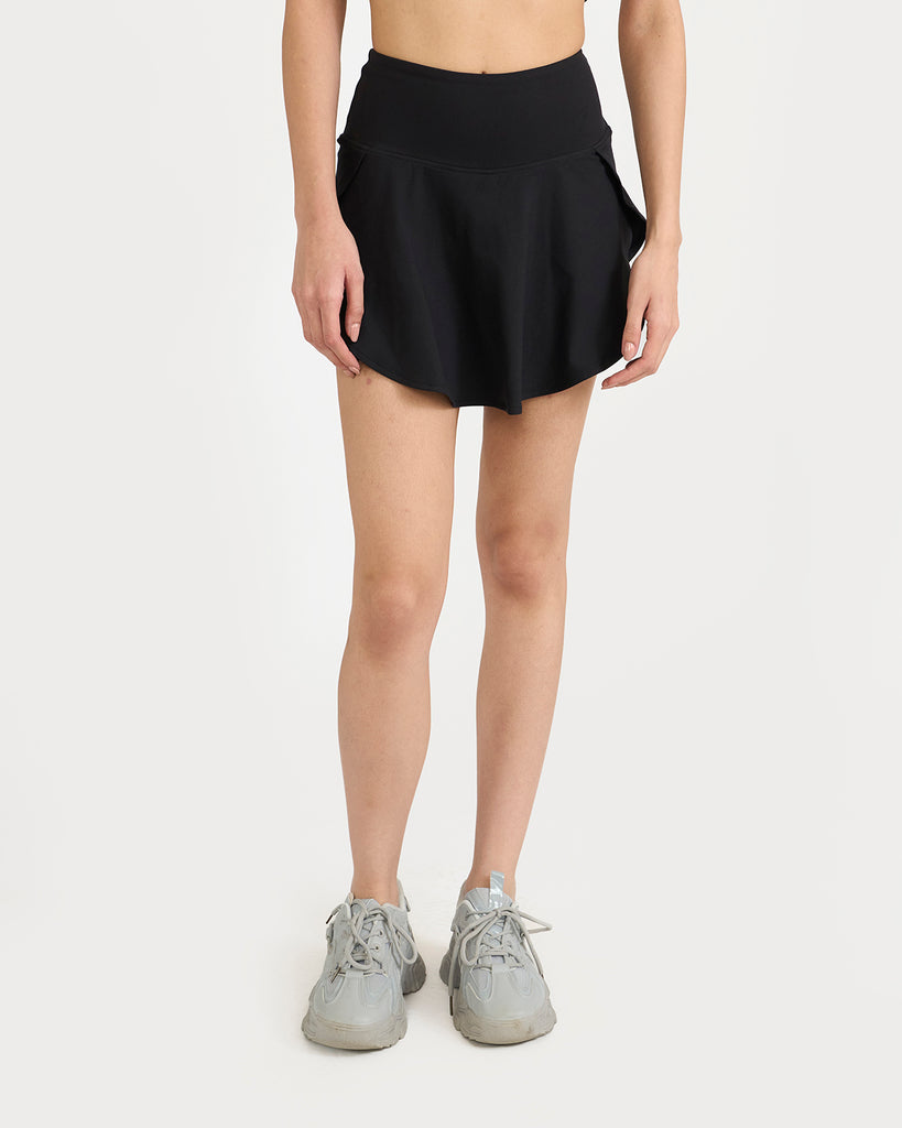 Hunnit Zen Nova Skorts 