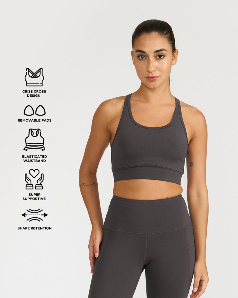 Hunnit Zen Capris and Round Neck Sports Bra Co-ord Set 