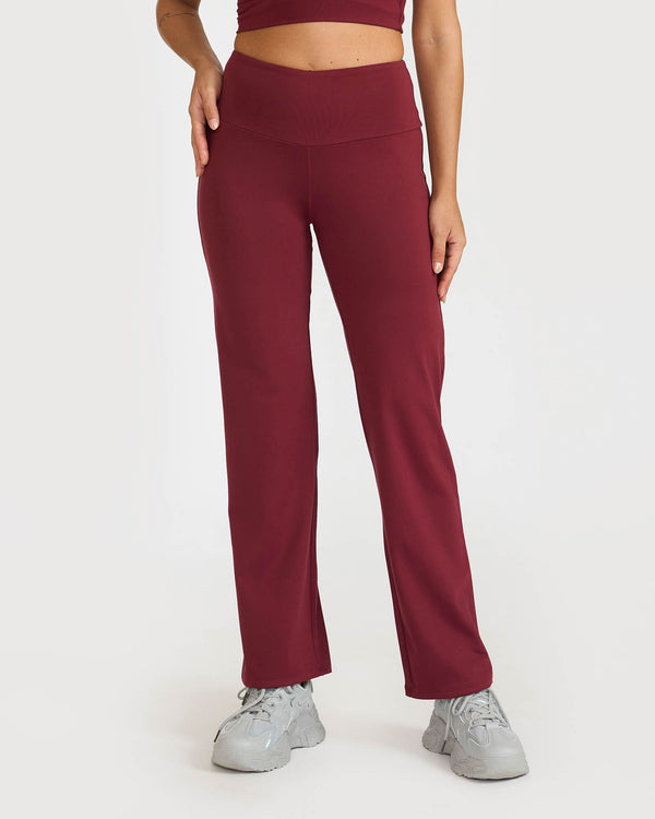 Zen Straight Fit Pants & Tank Top In-Built Sports Bra Co-ord Set
