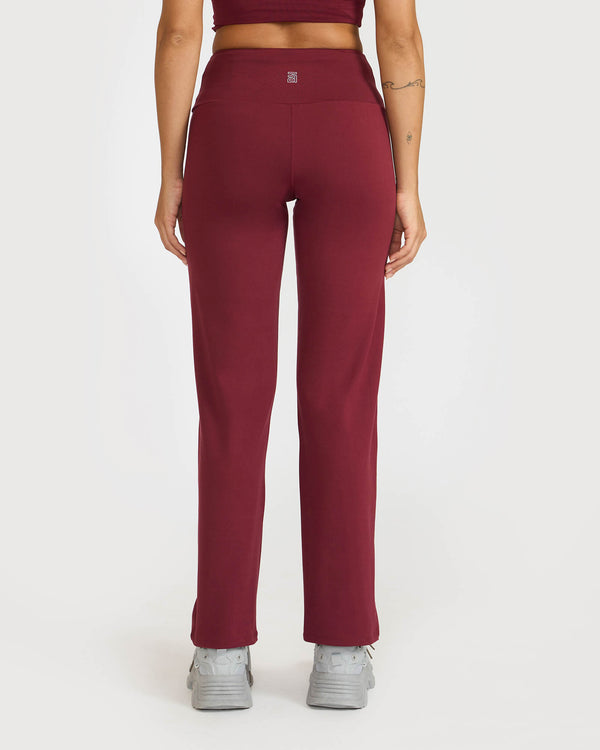 Zen Straight Fit Pants & Tank Top In-Built Sports Bra Co-ord Set