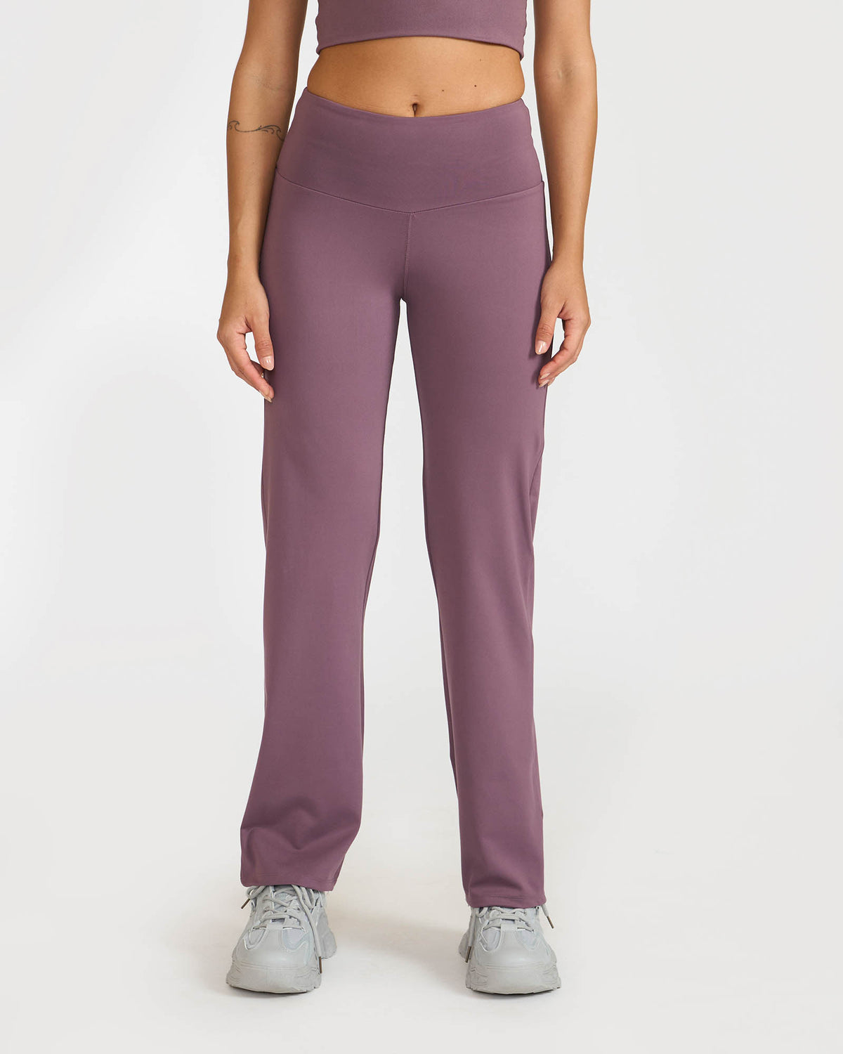 Zen Straight - Fit Pants