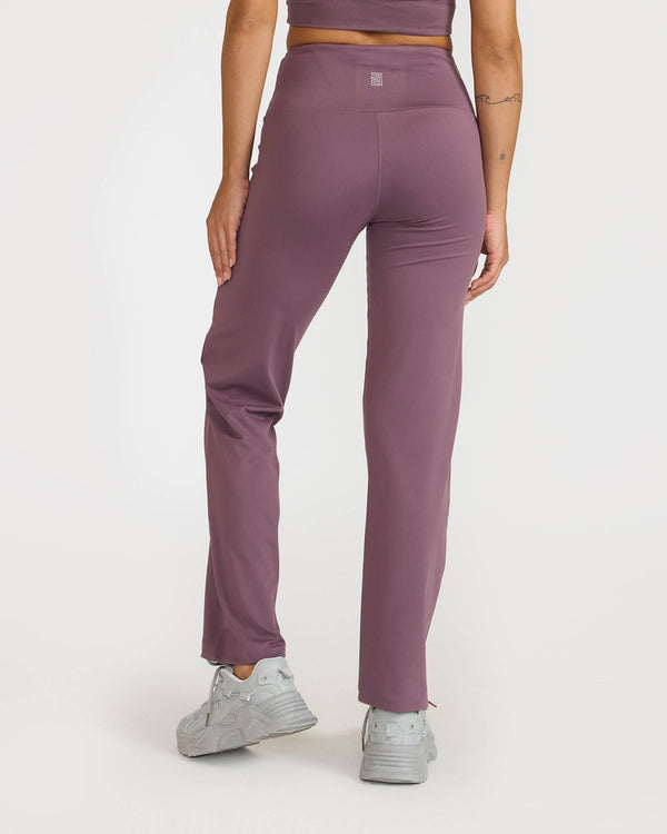 Zen Straight - Fit Pants