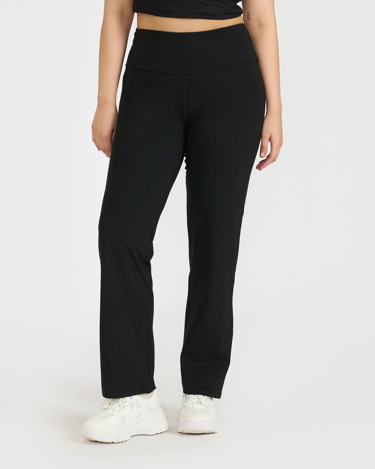 Zen Straight Fit Pants & Tank Top In-Built Sports Bra Co-ord Set