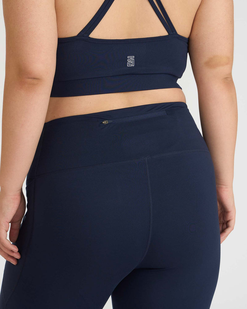 Hunnit Zen Capris and Round Neck Sports Bra Co-ord Set 