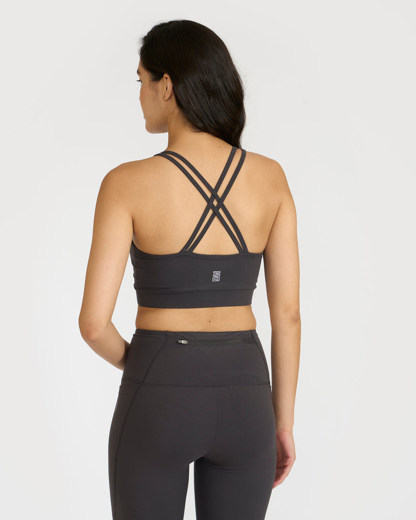 Hunnit Zen Capris and Round Neck Sports Bra Co-ord Set 