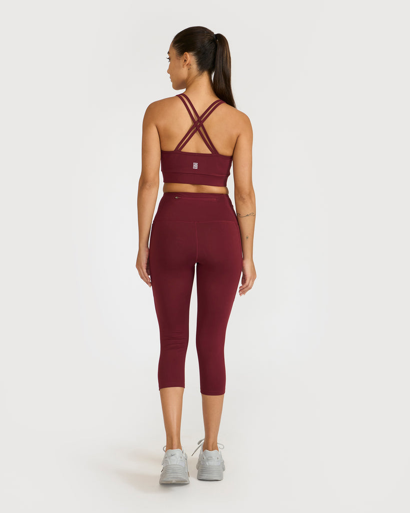 Hunnit Zen Padded Sports Bra - Round Neck Zen Round-Neck Sports Bra