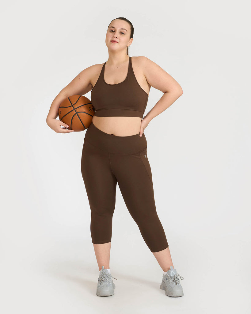 Hunnit Zen Capris and Round Neck Sports Bra Co-ord Set Zen Capris and Round Neck Sports Bra Co-ord Set