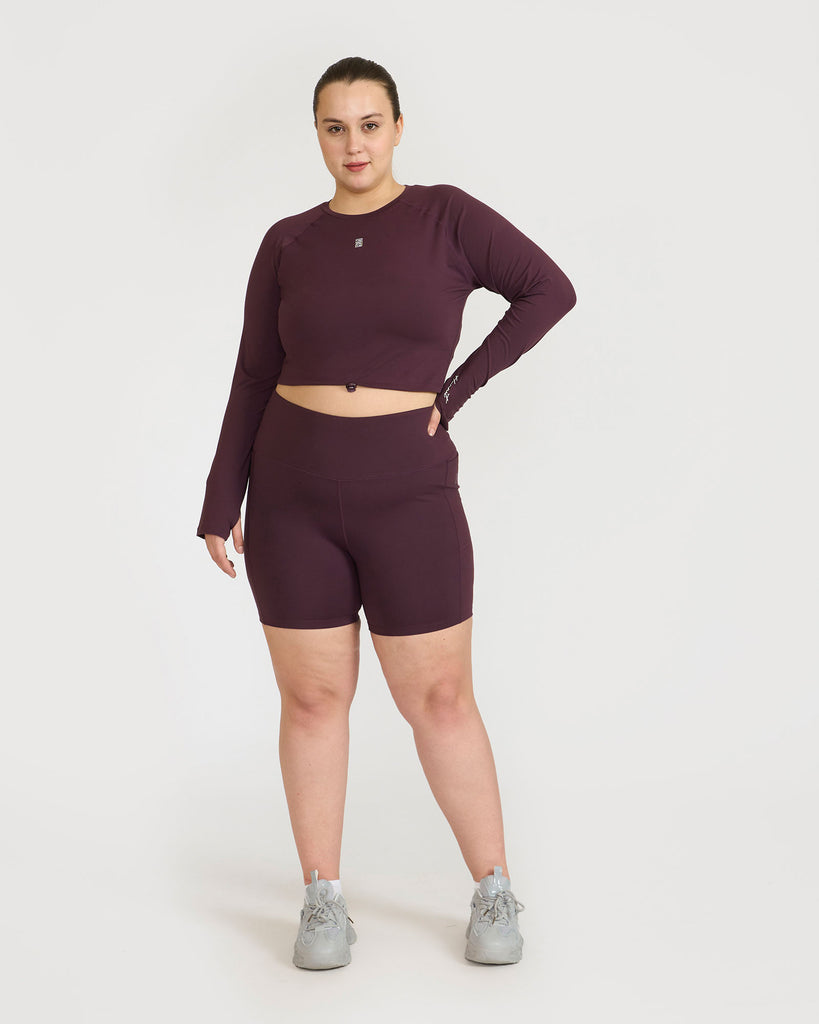 Hunnit Zen Cycling Shorts & Full Sleeve Crop top Co-ord set Zen Cycling Shorts & Full Sleeve Crop top Co-ord set