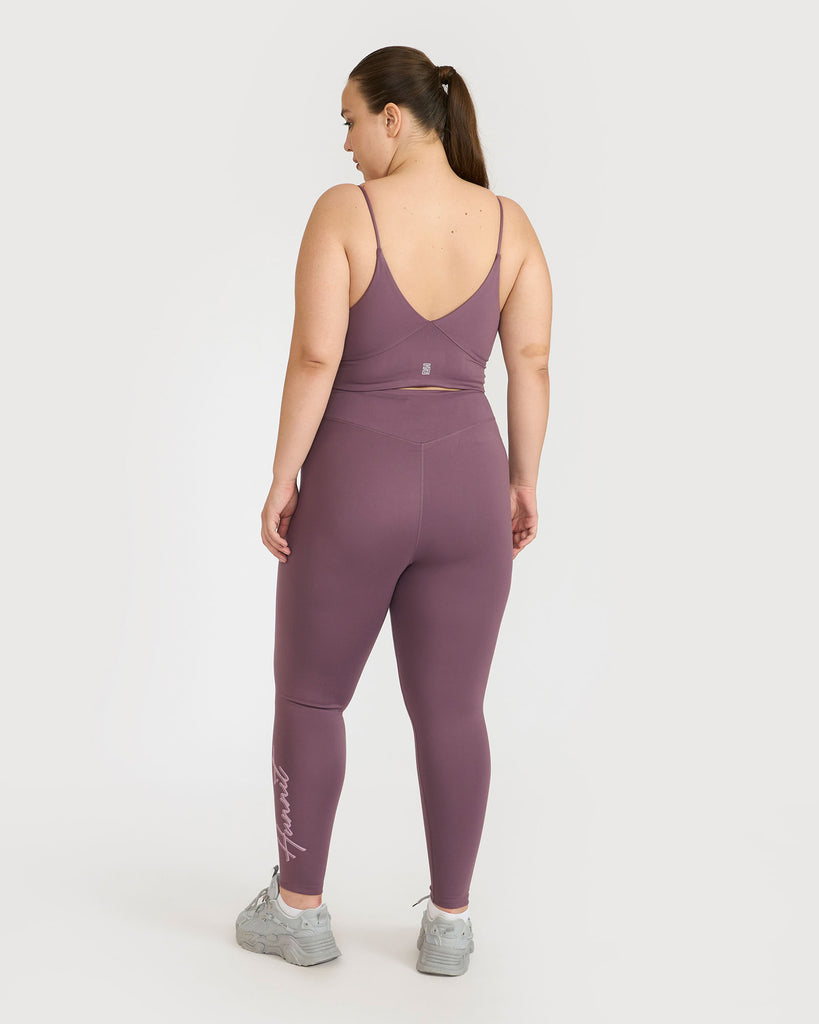 Hunnit Zen Seamless Leggings and V Neck Sports Bra Co-ord Set 